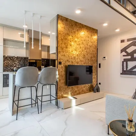 Super-apartamenty Vip Jacuzzi Ii 포즈난