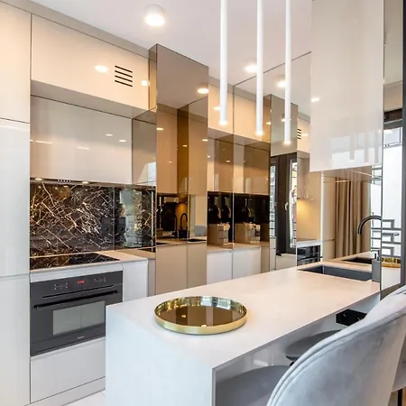 Super-apartamenty Vip Jacuzzi Ii *