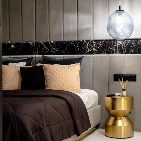 Super-apartamenty Vip Jacuzzi Ii 포즈난