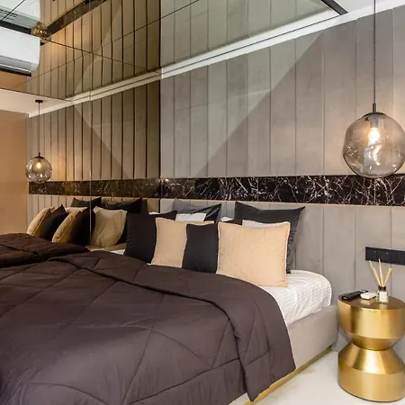 아파트 Super-apartamenty Vip Jacuzzi Ii 포즈난